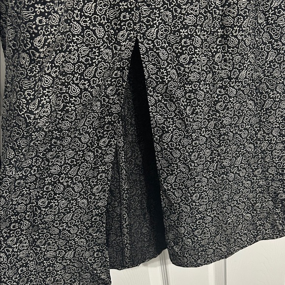 Madewell Cap-Sleeve V-Neck Midi Dress in Floral Cupro-Blend, Size 12 NWT - Picture 8 of 13